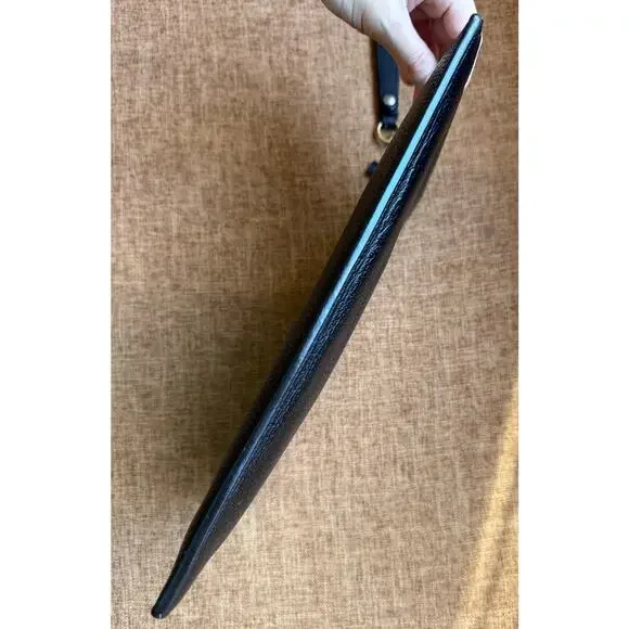 Auth. Gucci GG Marmont Black Leather Pouch Clutch - Picture 7 of 16